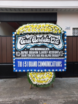 Papan Bunga Duka di Medan Timur